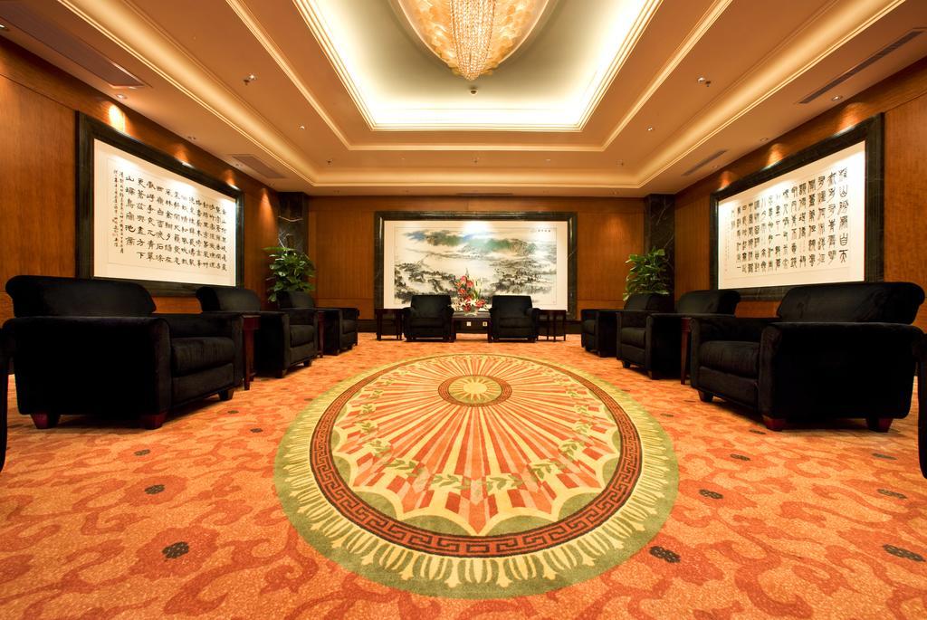 Merryland Traders Hotel Changshu Eksteriør billede